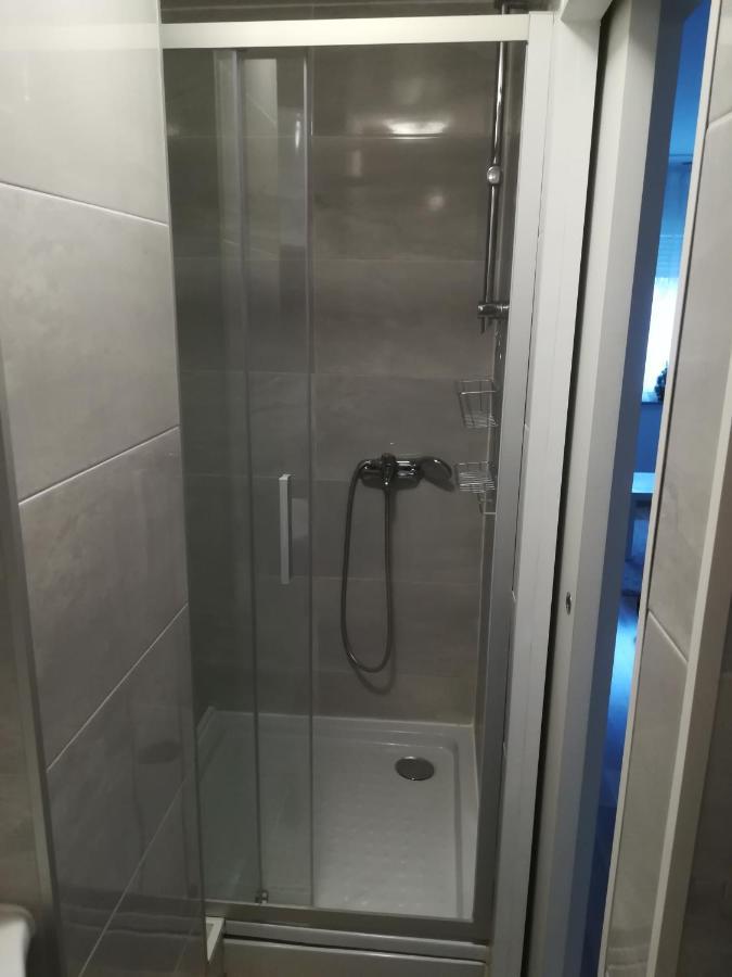 Meridian Apartment , 300M To Bus Terminal, Fast Wifi & Airport Transf Загреб Екстериор снимка
