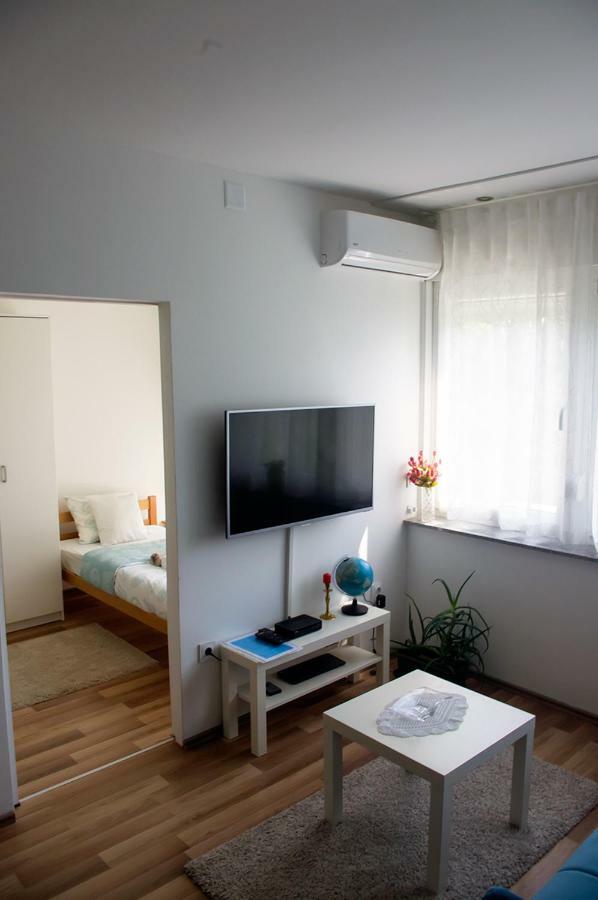 Meridian Apartment , 300M To Bus Terminal, Fast Wifi & Airport Transf Загреб Екстериор снимка